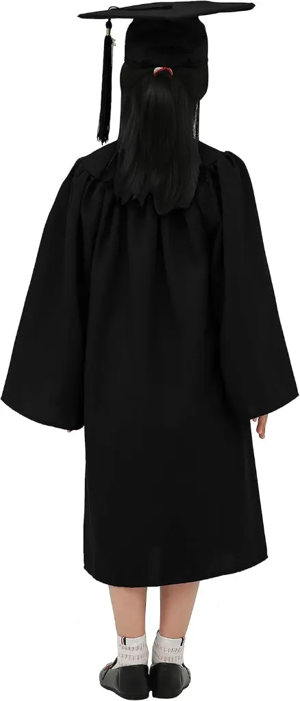 graduation-black-matte-kindergarten-2.webp