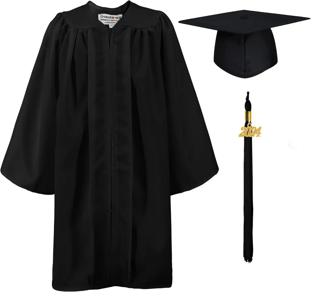 graduation-black-matte-kindergarten.webp