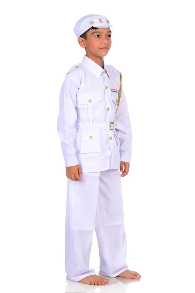 navy-officer-costume-2.webp
