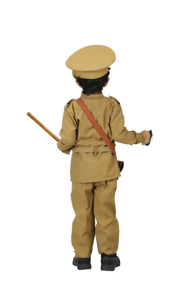 rental-police-higher-official-costume-3.webp