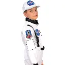 white-astronaut-costume-4.webp
