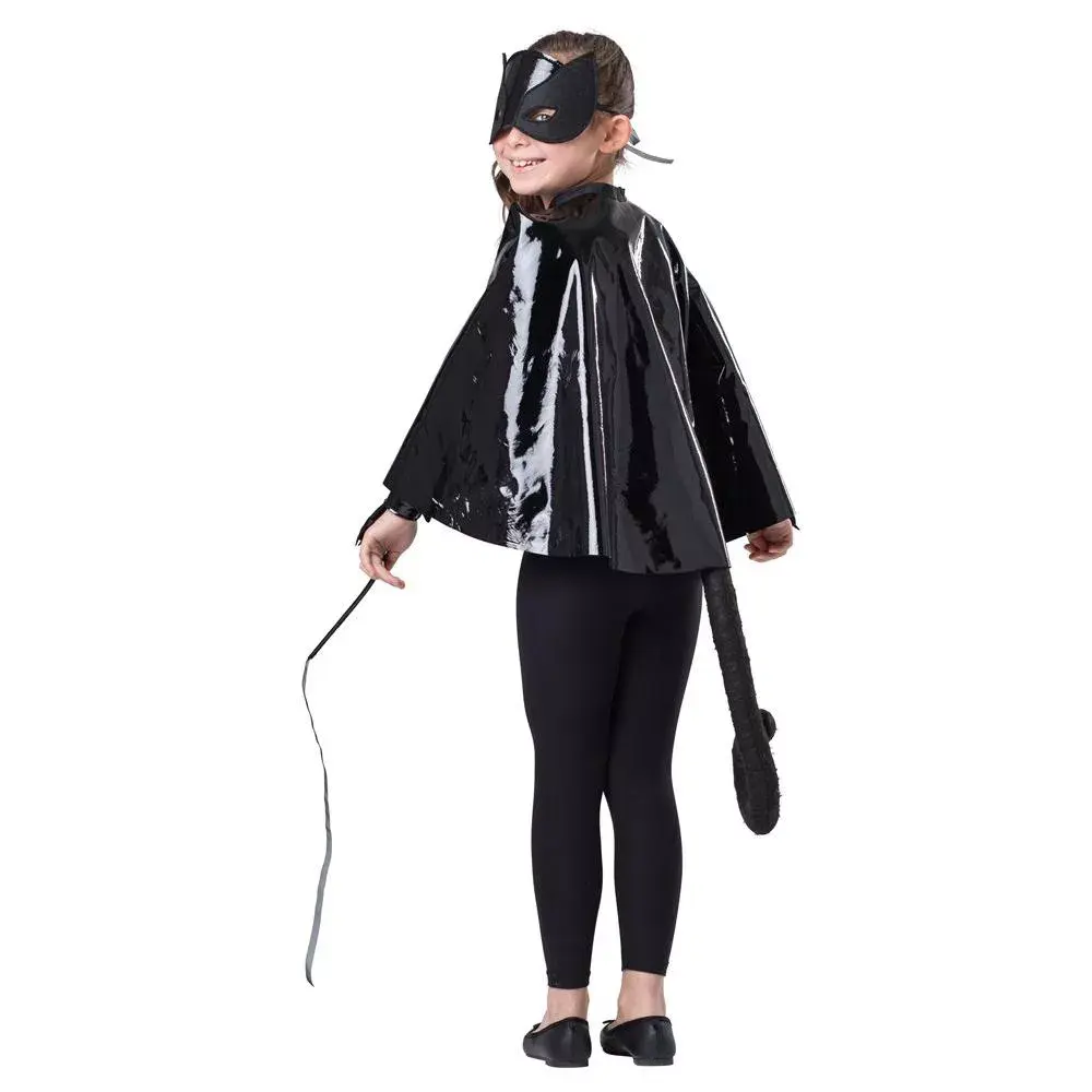 sale-cat-woman-2.webp